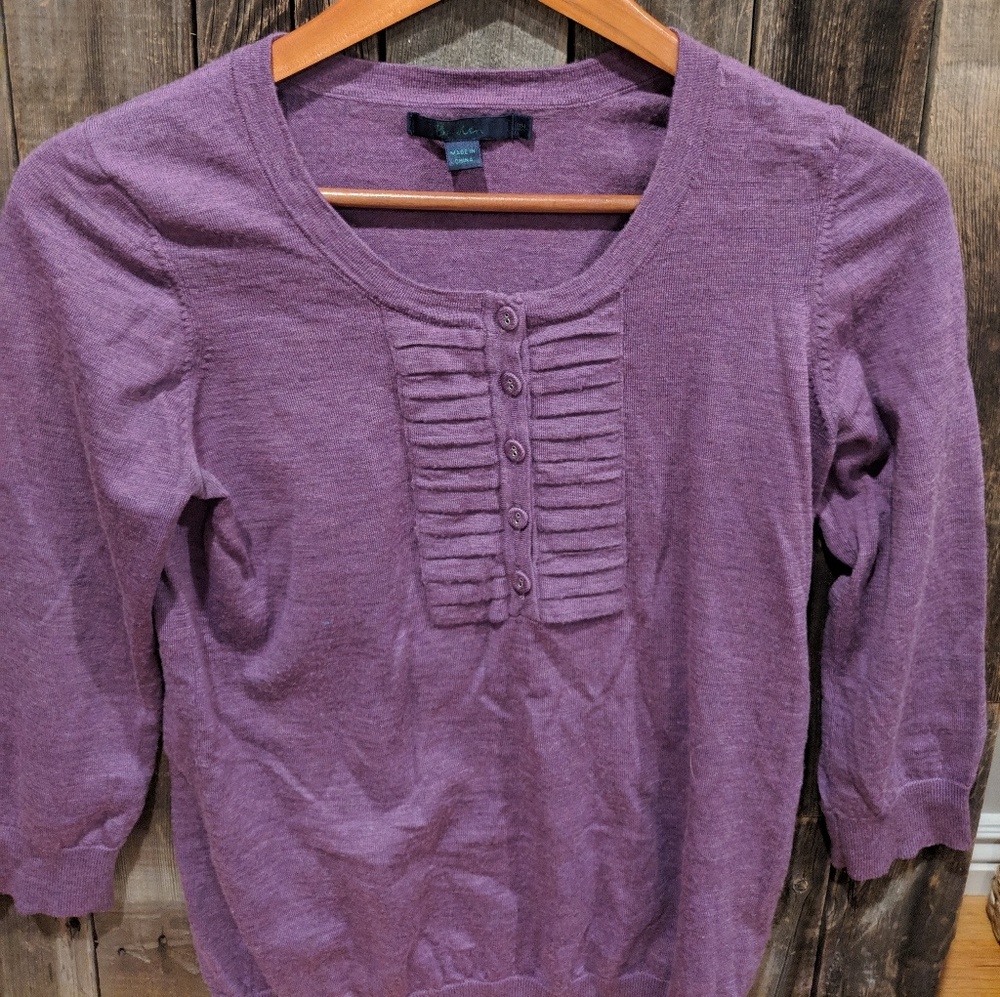 Boden size 12 women's sweater.